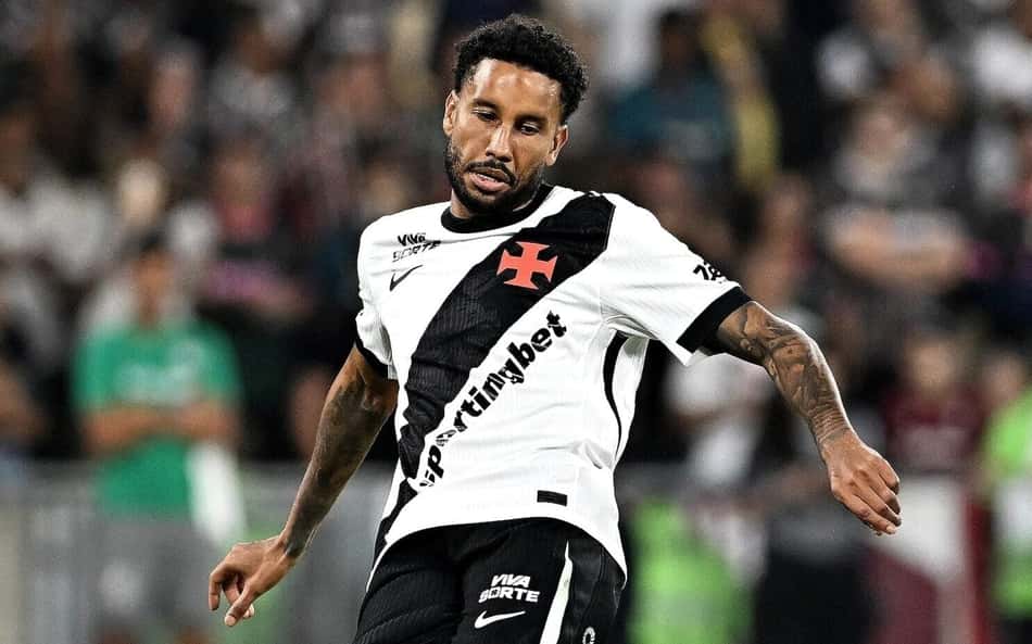 Jair na partida entre Vasco e Fluminense