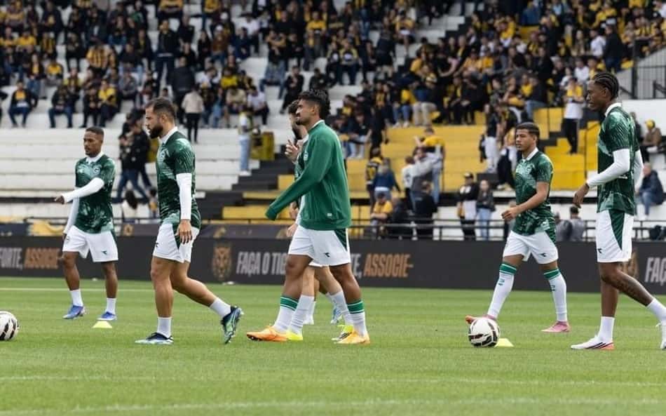 Luisão e Lucas Ribeiro lideram aproveitamento entre zagueiros do Goiás