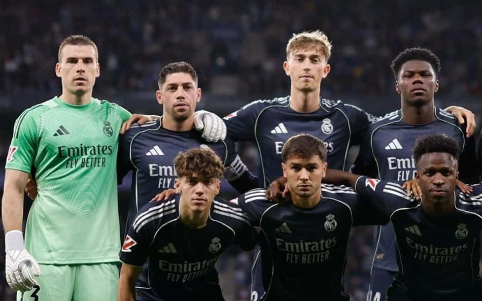 jogadores do Real Madrid antes do jogo