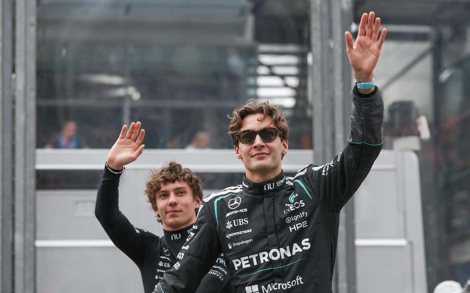 Kimi Antonelli e George Russell em GP da Austrália na F1 2026 (Foto: Sports Press Photo / Sports Press Photo/Fotoarena/Folhapress)