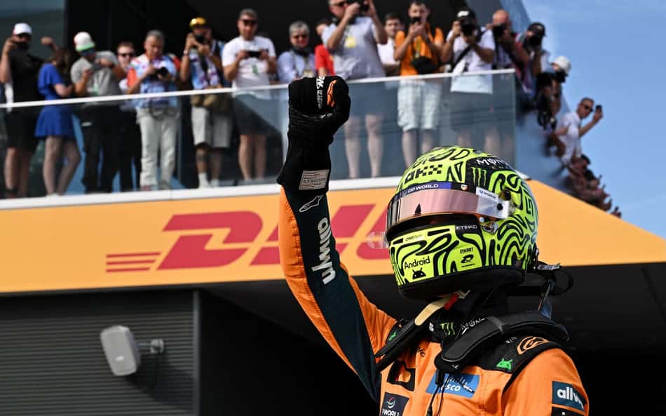 Lando Norris celebra pole no GP da Hungria pela F1 2026