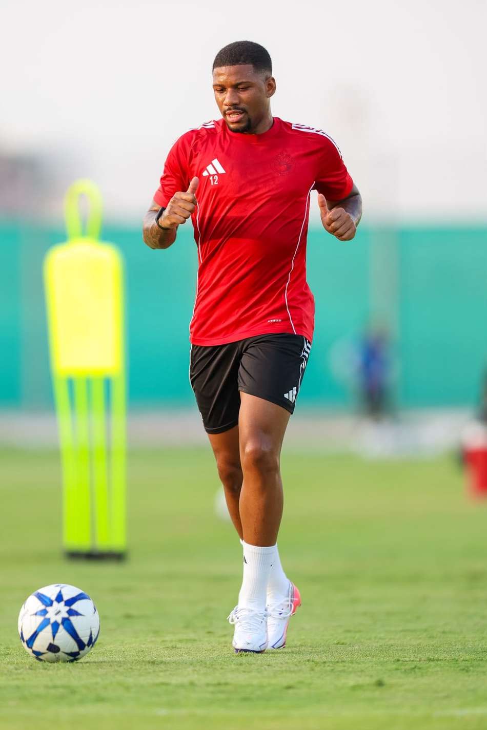 Leandrinho, ex-Vasco, em treino pelo Sharjah, do Emirados Arabes Unidos