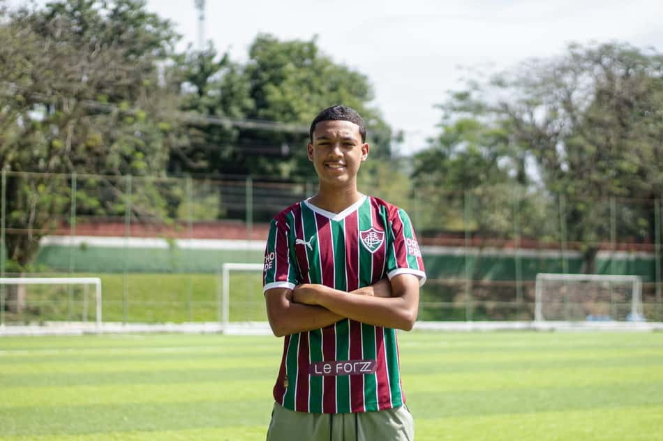 Passos largos em Xerém: integrado ao Sub-17 do Fluminense, Luan Riquelme acumula títulos e convocação para a Seleção Brasileira da categoria.