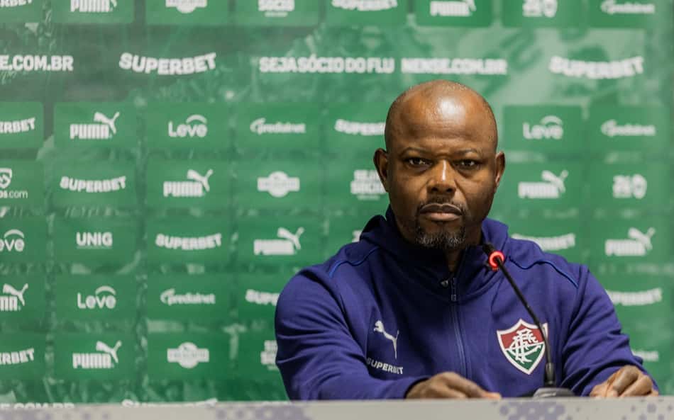 Marcão elogia Fluminense, mas lamenta pênalti no fim