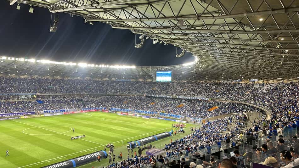 Mineirão recebe Cruzeiro x Flamengo