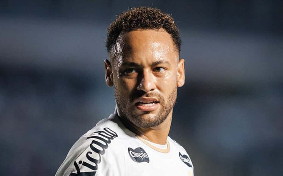 Em partida mágica, Neymar é exaltado por torcedores europeus (Foto: Raul Baretta/ Santos FC)