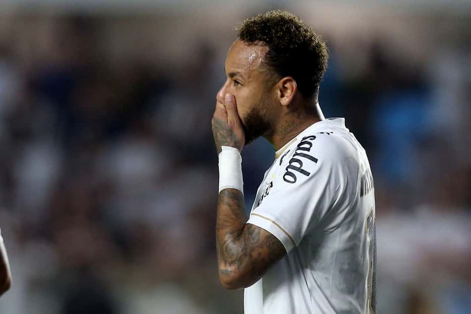 Neymar é dúvida para o jogo do Santos contra o Remo. (Foto: Código19/Folhapress)