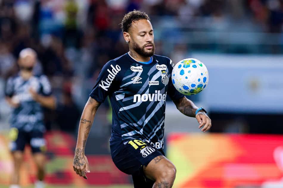 Neymar no aquecimento para Remo x Santos