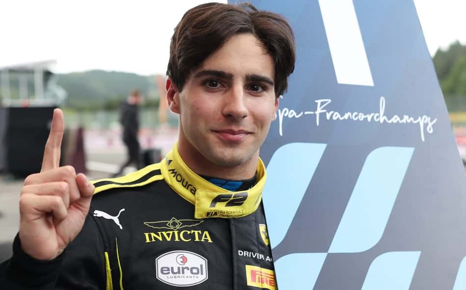 Rafa Câmara comemora conquista na Fórmula 2
