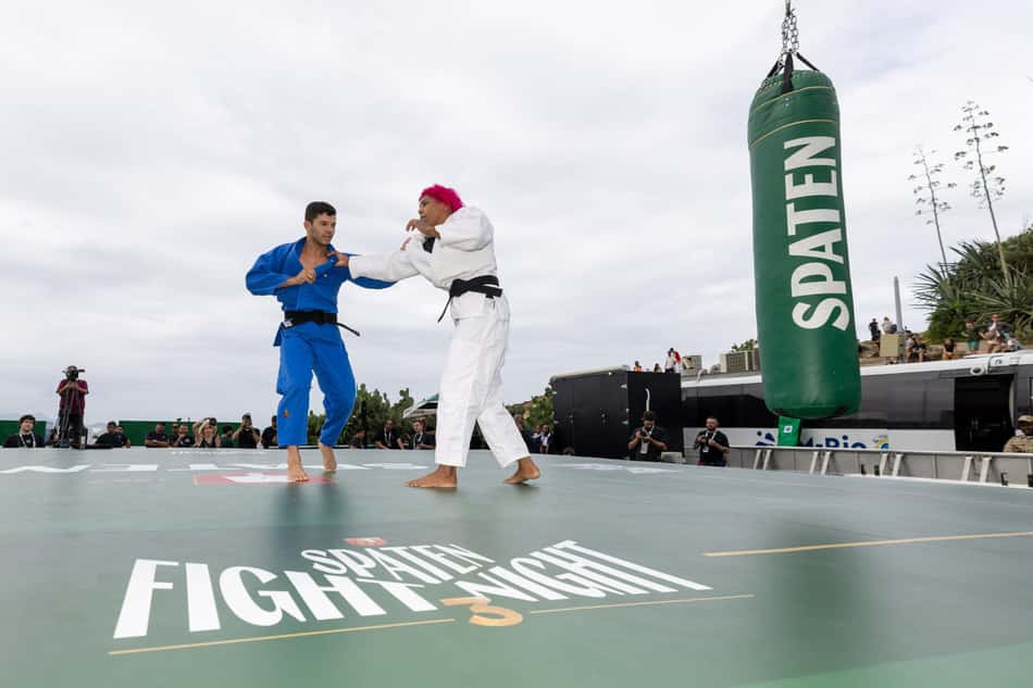 Rafaela Silva em treino aberto antes de Spaten Fight Night 3