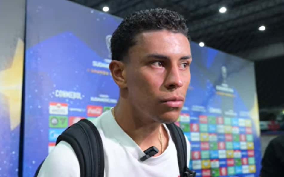 Johan Rojas na zona mista após a partida entre Vasco e Olimpia