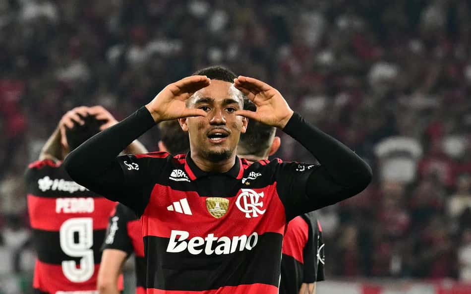 Do 'peladeiro' ao protagonista: a transformação de Samuel Lino no Flamengo