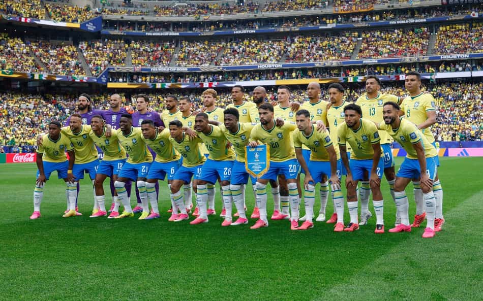 Jogador fica livre no mercado após a Copa do Mundo pela Seleção