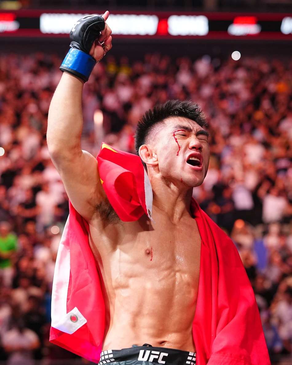 Song Yadong venceu luta principal do UFC Xangai 