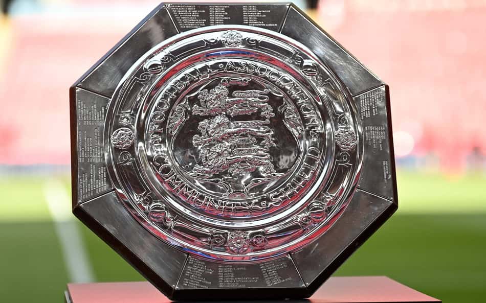 supercopa da inglaterra troféu