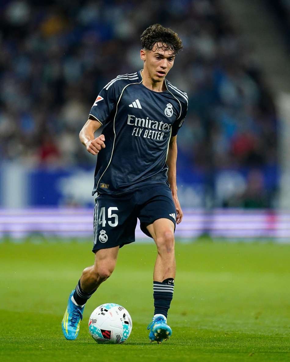 Thiago Pitarch, de 19 anos, meia do Real