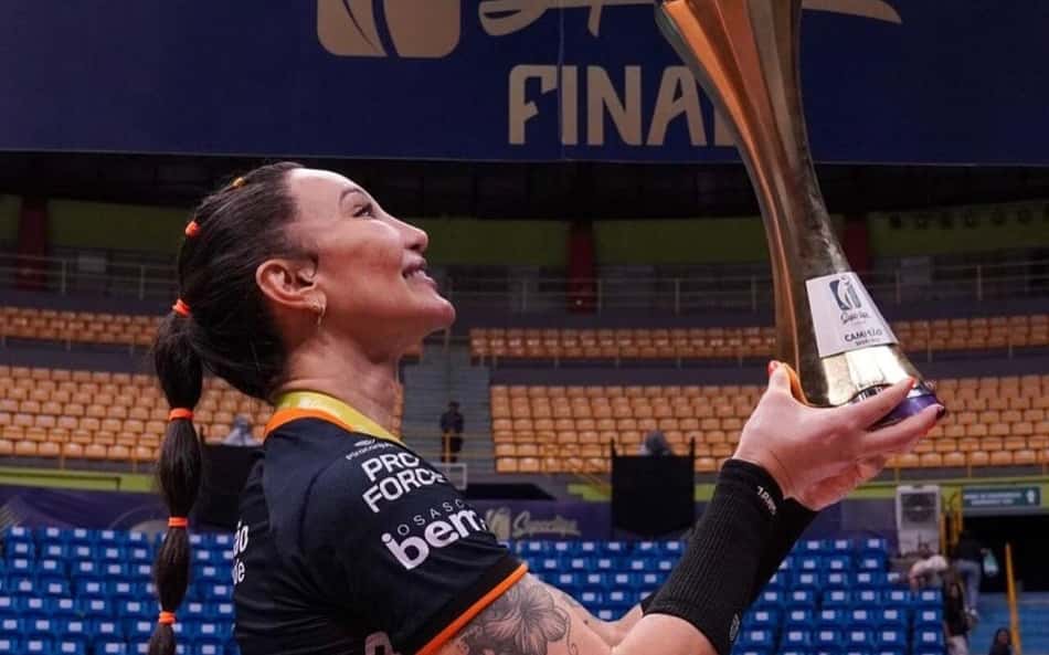 Fabi, Valquíria e mais: nomes do vôlei prestam apoio a Tifanny