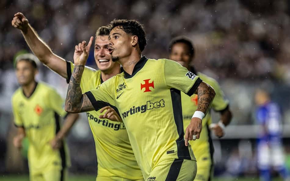 O Vasco venceu o Cruzeiro por 3 a 0 pelo Brasileirão