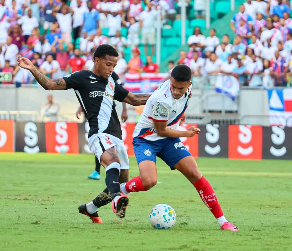 Vasco e Bahia se enfrentaram neste domingo (9) na Arena Fonte Nova