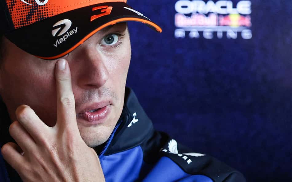 Verstappen esteve 'mais perto de aposentadoria do que de nova equipe' na F1