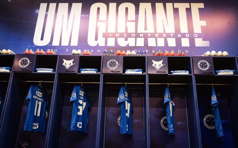 vestiário do Cruzeiro antes de jogo contra o Flamengo