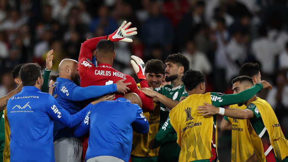 Equipe do Palmeiras durante comemoração ao se classificar para a semifinal da Libertadores.