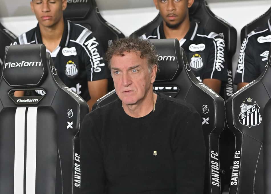 Cuca treinador do Santos desde março de 2026.