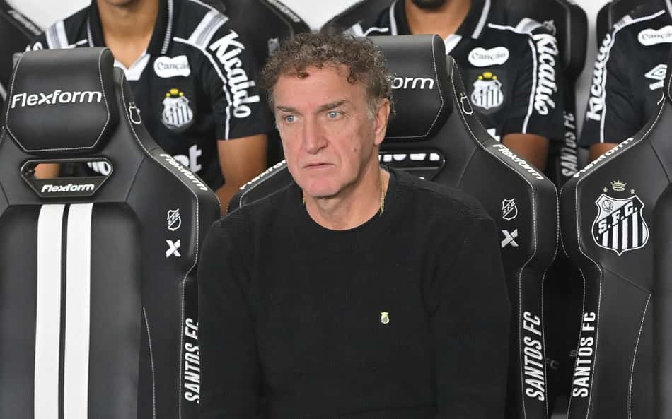 Cuca treinador do Santos desde março de 2026.