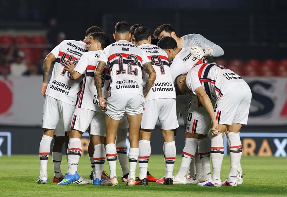 Equipe do São Paulo reunida