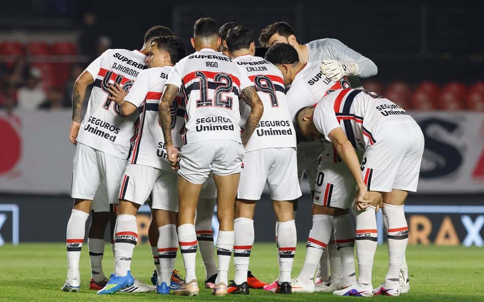 Equipe do São Paulo reunida