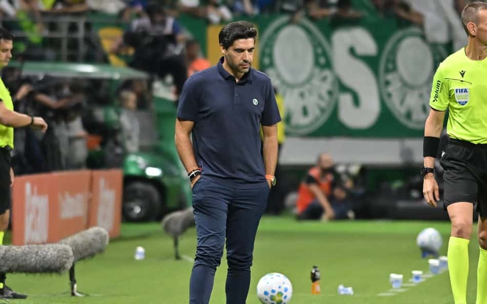 Abel Ferreira se irrita em Mirassol x Palmeiras (Foto: Jota Erre/AGIF/Folhapress)