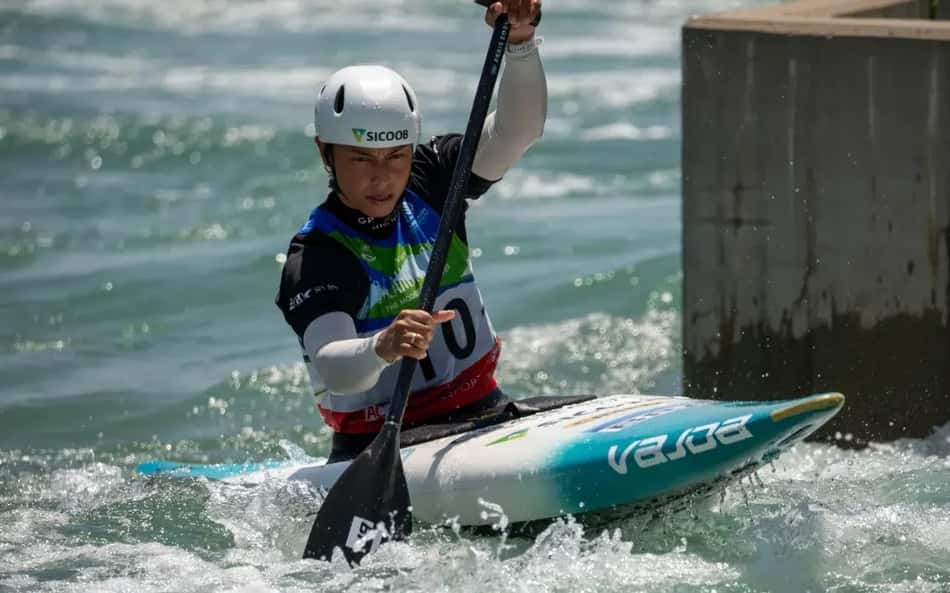 Ana Sátila brilha e conquista ouro na Copa do Mundo de Canoagem Slalom