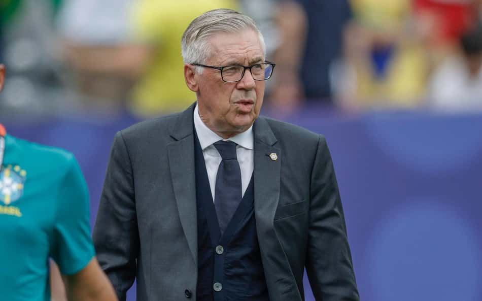 Ancelotti vai ao Nilton Santos antes de anunciar nova lista da Seleção