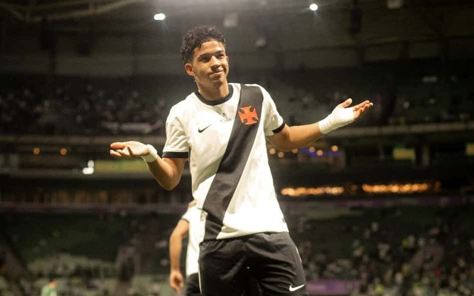Andrey Fernandes, autor dos dois gols do título do Vasco da Gama, no Campeonato Brasileiro Sub-20