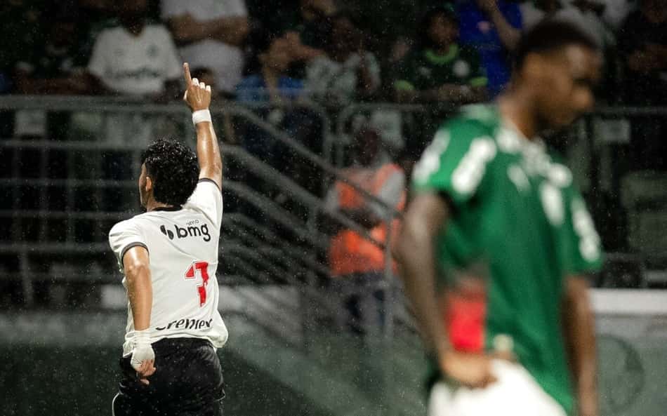 Andrey Fernandes, autor dos dois gols do título do Vasco da Gama, no Campeonato Brasileiro Sub-20
