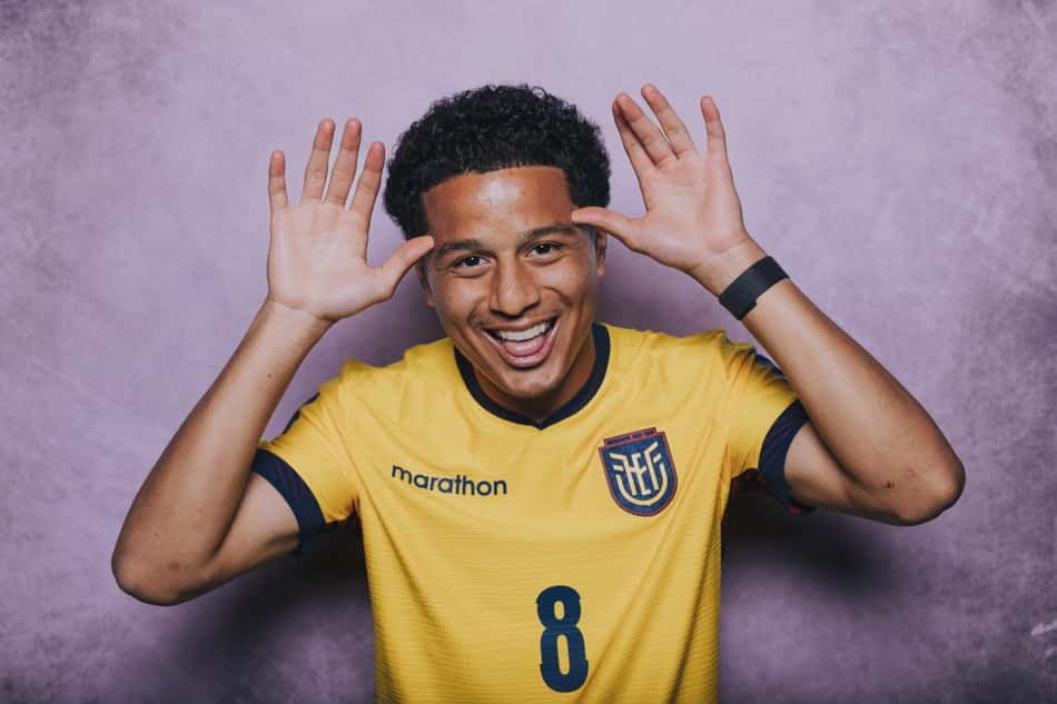 Anthony Valencia pela seleção do Equador