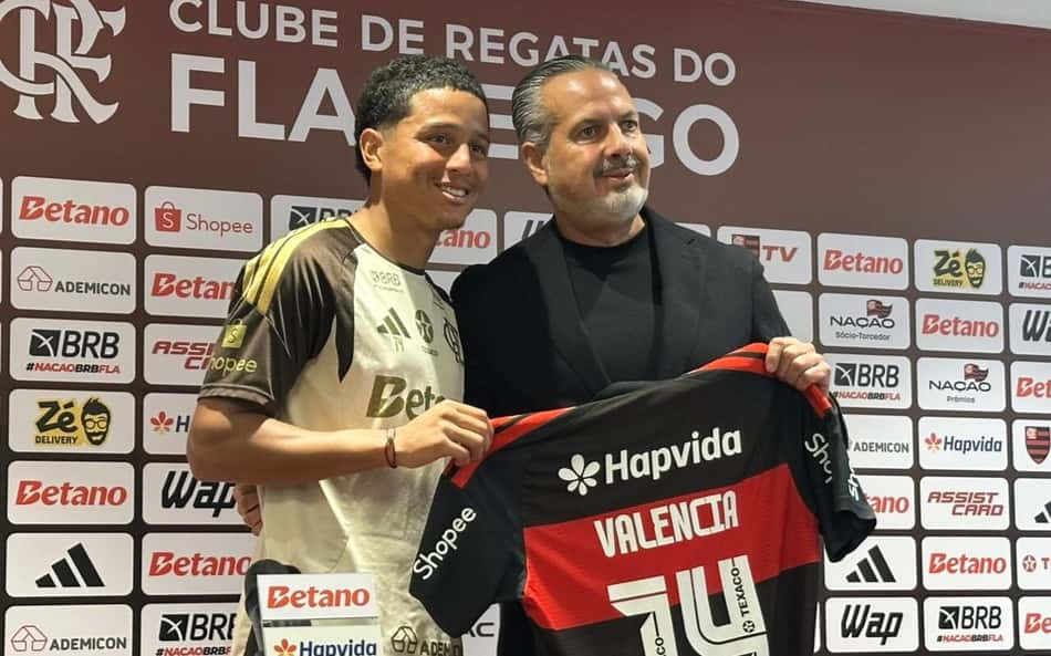 Flamengo tenta estrelas, muda rota e termina janela com perfil de José Boto