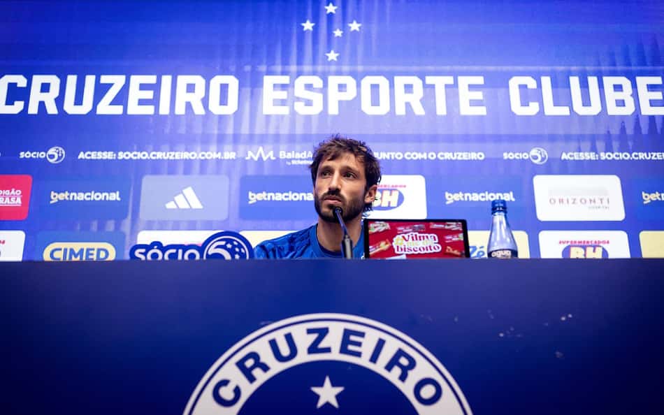 Reforço do Cruzeiro, Viña abre o jogo sobre condição física