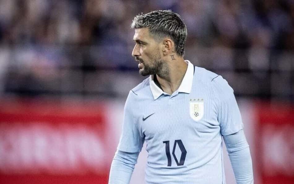 Arrascaeta, do Flamengo, em amistoso do Uruguai