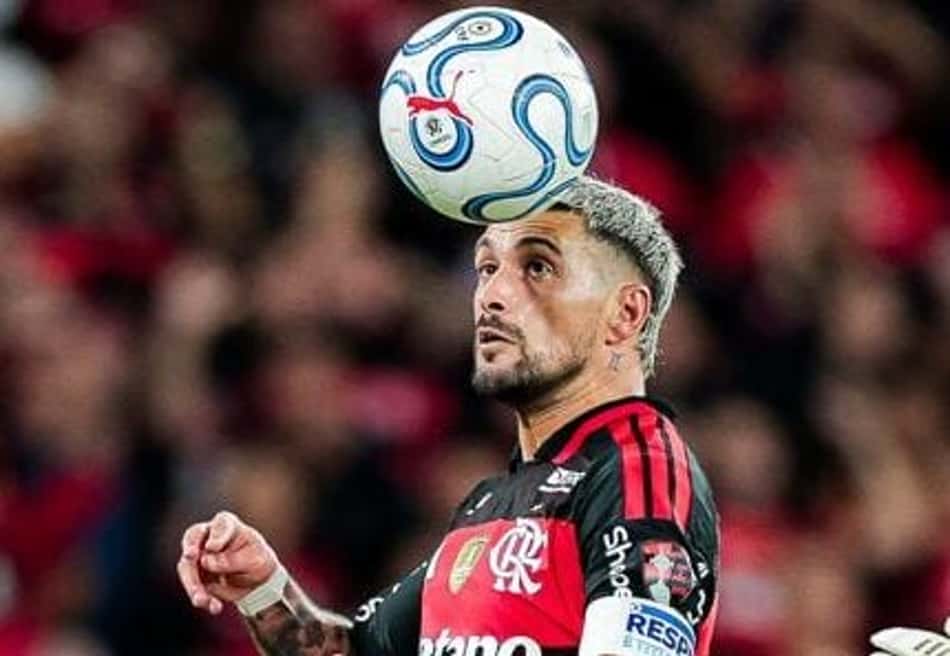 Arrascaeta em Flamengo x Del Valle