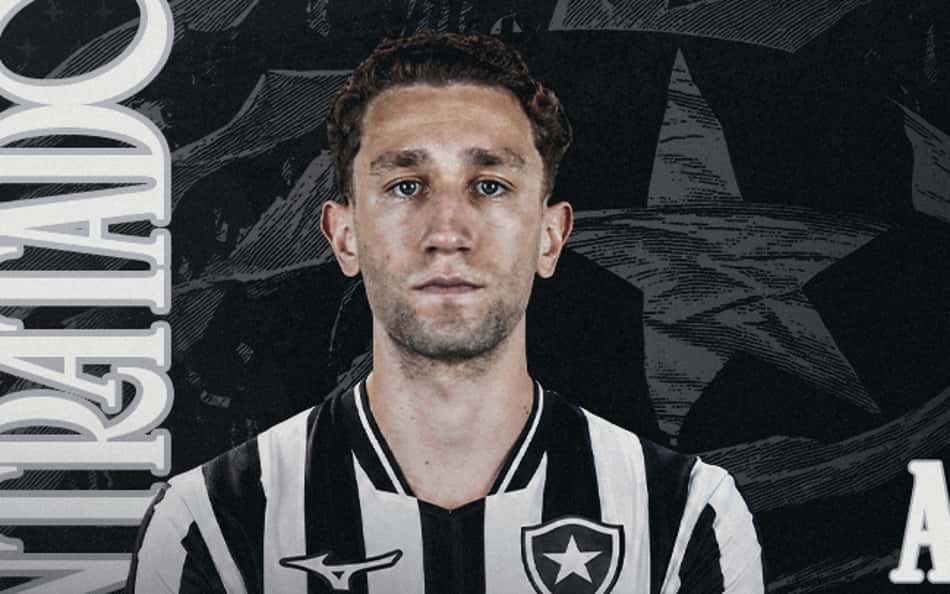 Arthur Chaves é o novo zagueiro do Botafogo (Foto: Divulgação/Botafogo)
