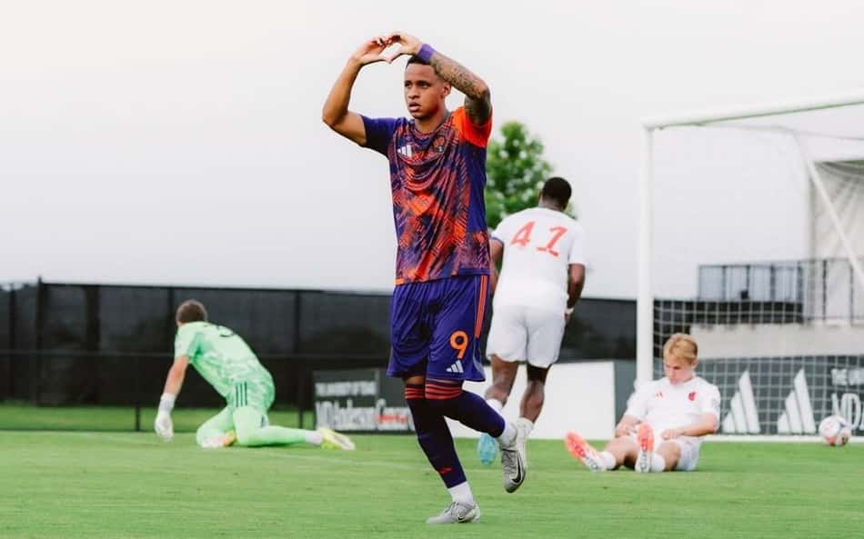 Arthur Sousa Houston Dynamo II
