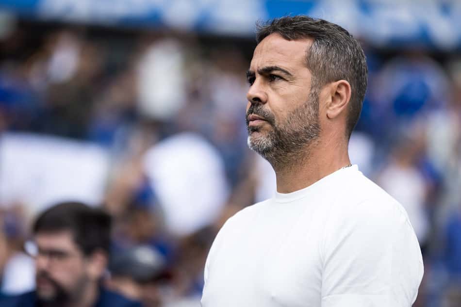Artur Jorge no Mineirão em Cruzeiro x CAP