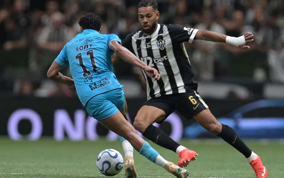 O Atlético está classificado para as semifinais da Copa Sul-Americana. O Galo venceu o Santos por 4 a 2 no tempo normal, nesta quarta-feira (16)