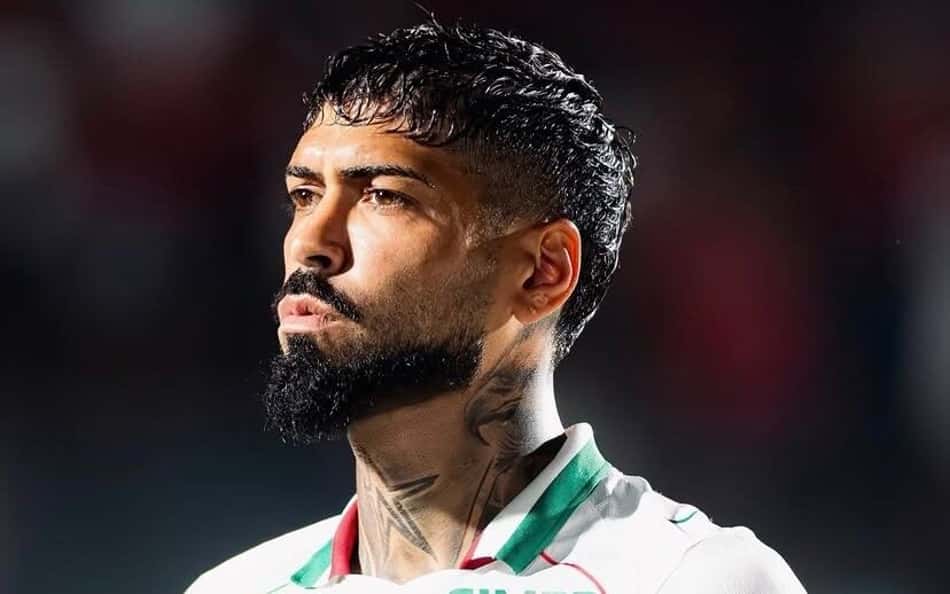 Alexander Barboza em Vitória x Palmeiras