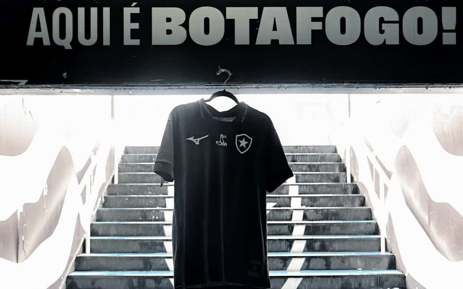 Camisa II do Botafogo utilizada pelo time sub-20