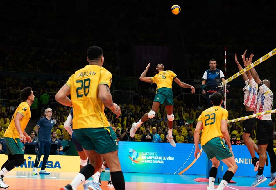 Brasil x Venezuela no Sul-Americano de vôlei masculino (Foto: Maurício Val/Fotoclic/CBV)