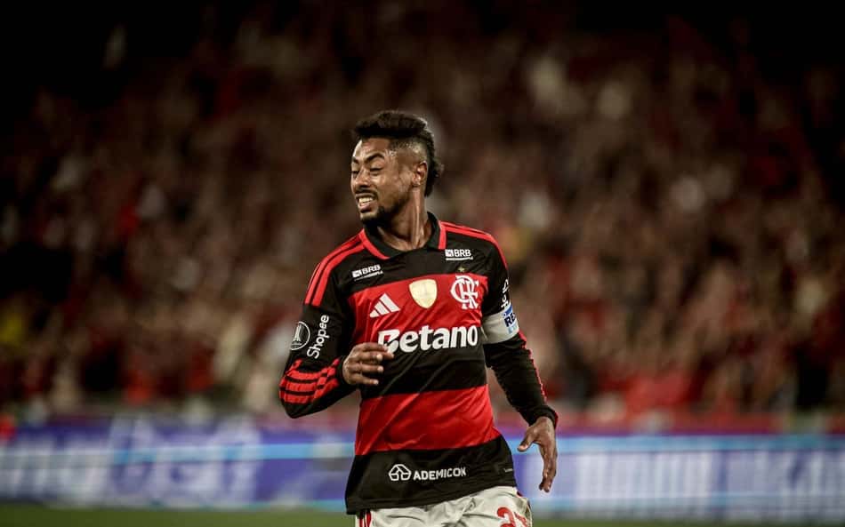 Bruno Henrique perdeu um gol cara a cara em Flamengo x Del Valle