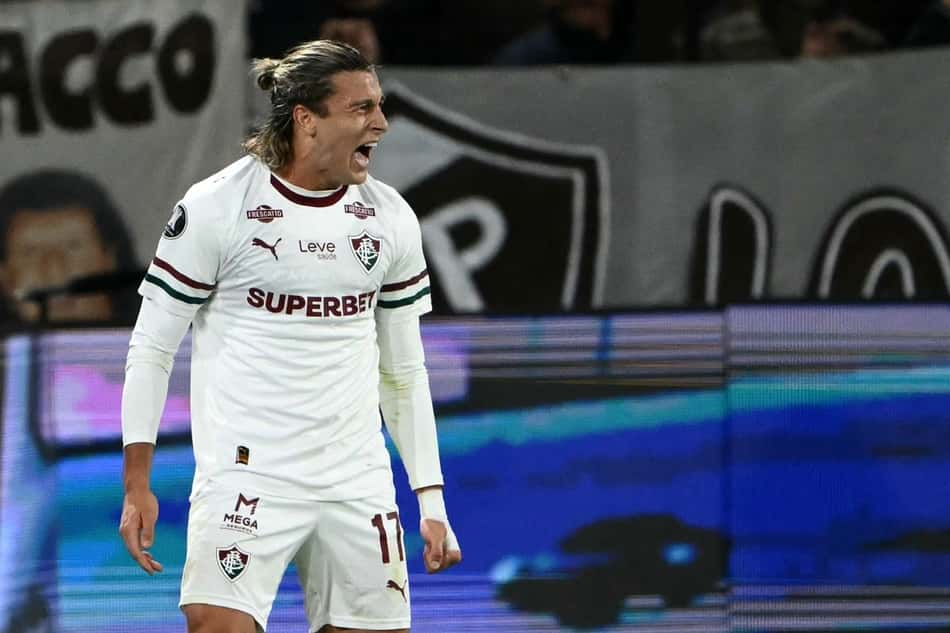 Canobbio comemorando o gol da classificação do Fluminense, pela Libertadores