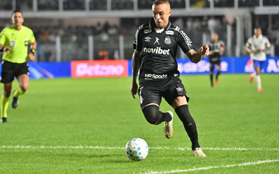 Cebolinha em sua estreia pelo Santos, no Campeonato Brasileiro
